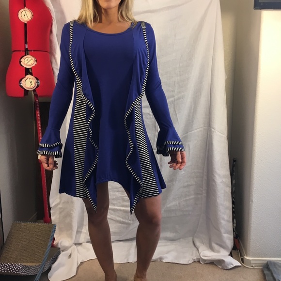 Blue dress with Black/White Accents - Picture 3 of 6